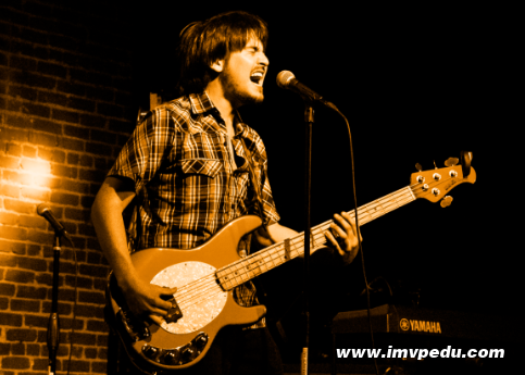 洛杉磯音樂學院吉他專業詳情介紹 洛杉磯音樂學院吉他專業詳情介紹