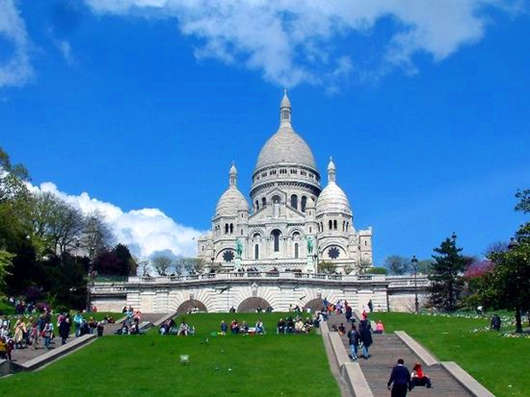 法國留學生活注意哪些安全問題？留學法國可享受的福利待遇