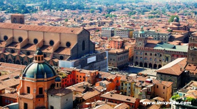 博洛尼亞美術學院（意大利）