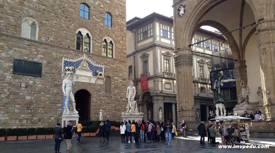 佛羅倫薩藝術學院（意大利）