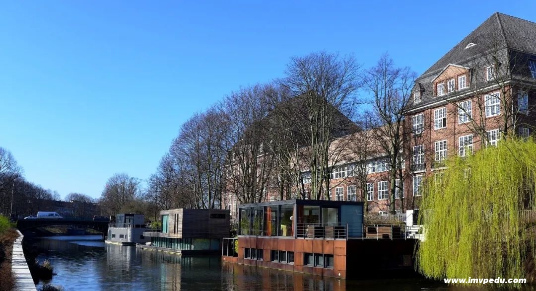 米蘭藝術學院（意大利）