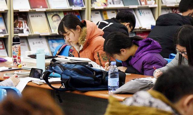 考研選擇學(xué)校，最應(yīng)該考慮這4個問題，因為選擇比努力更重要